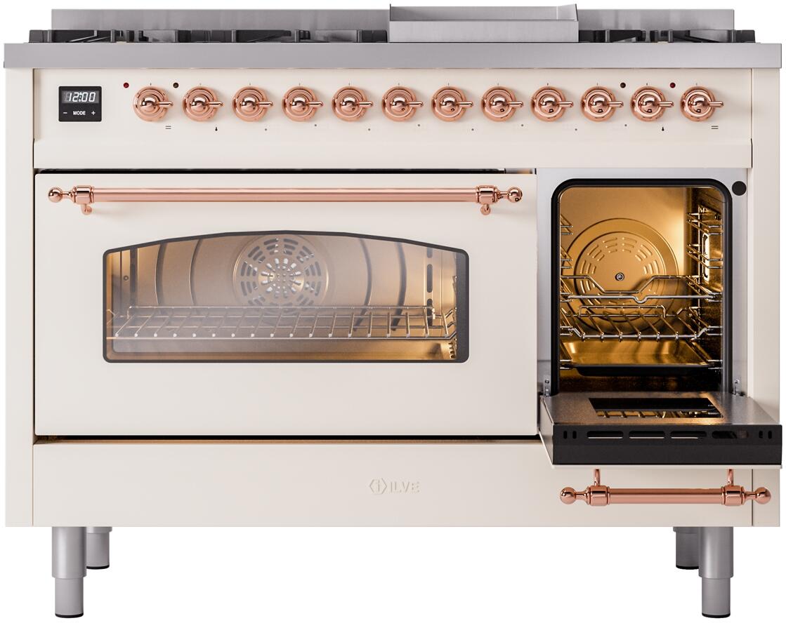 Freestanding dual-fuel range with glass oven door and open side compartment