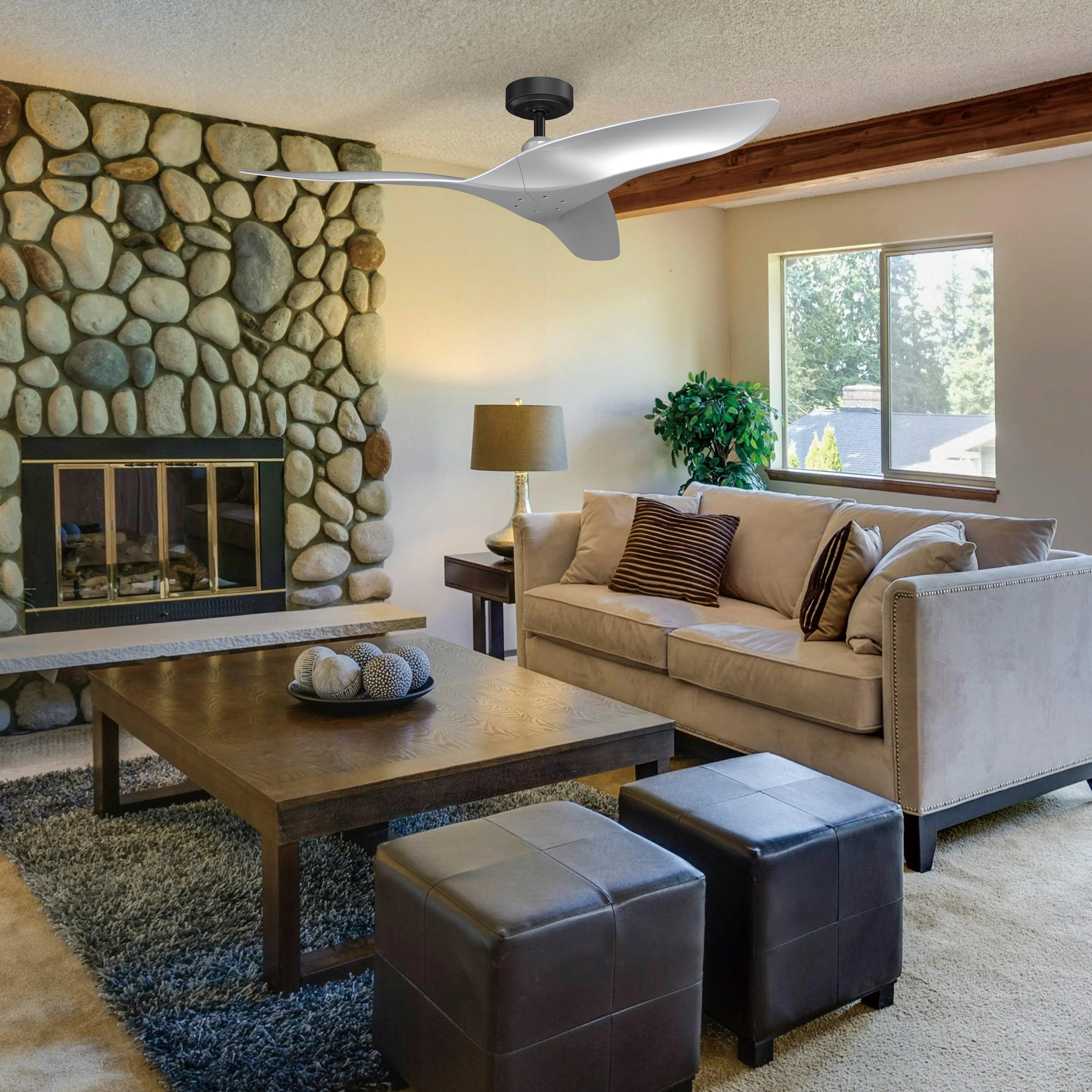 Ceiling fan with reversible blades, white fan housing and white blades