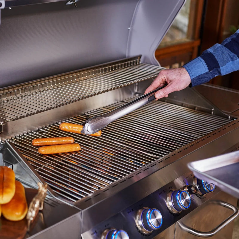 Monument Classic Propane Gas Frilll in Stainless Steel with 6 Burners (77352)