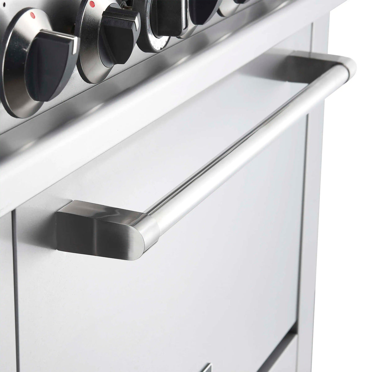 Stainless steel oven door handle and control panel edge with round burner knobs