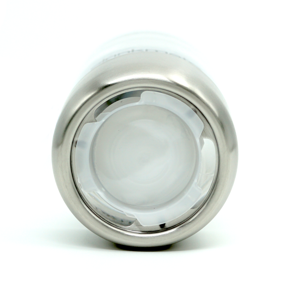 Bottom view of 0.5L PET bottle with stainless steel base and clear inner liner