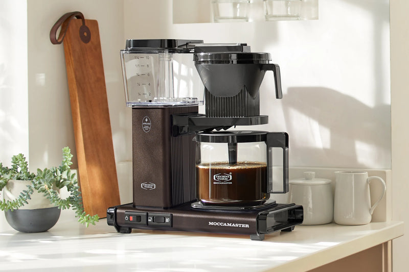 Moccamaster KBGV Select Glass Carafe 10-Cup Coffee Maker in Dutch Cocoa with Automatic Drip-Stop, 40 Ounce, 1.25L (53932)