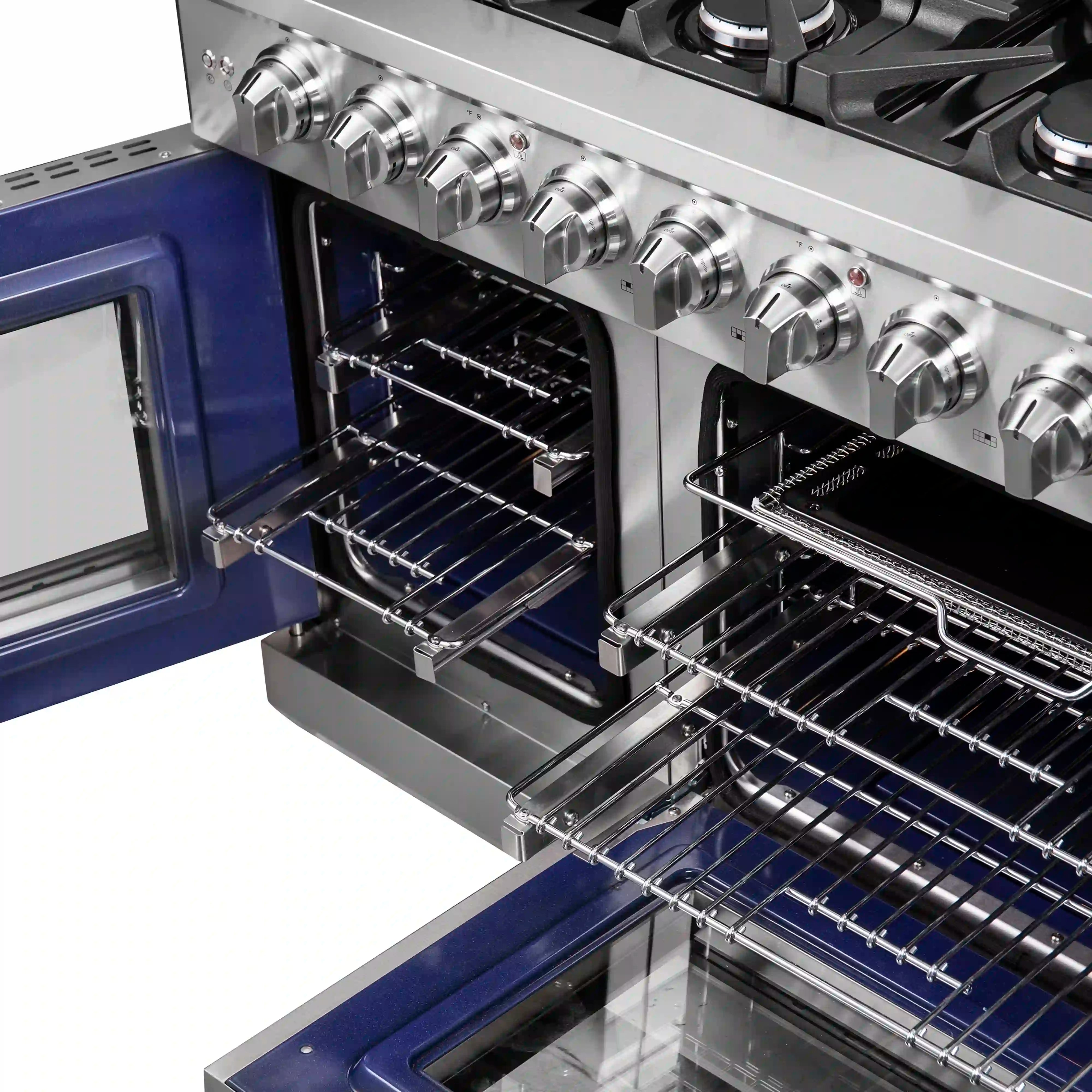 Lower oven cavity with wire racks and chrome side rails
