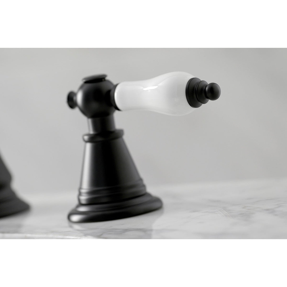 English Classic Widespread Bathroom Faucet with Brass Pop-Up in Matte Black