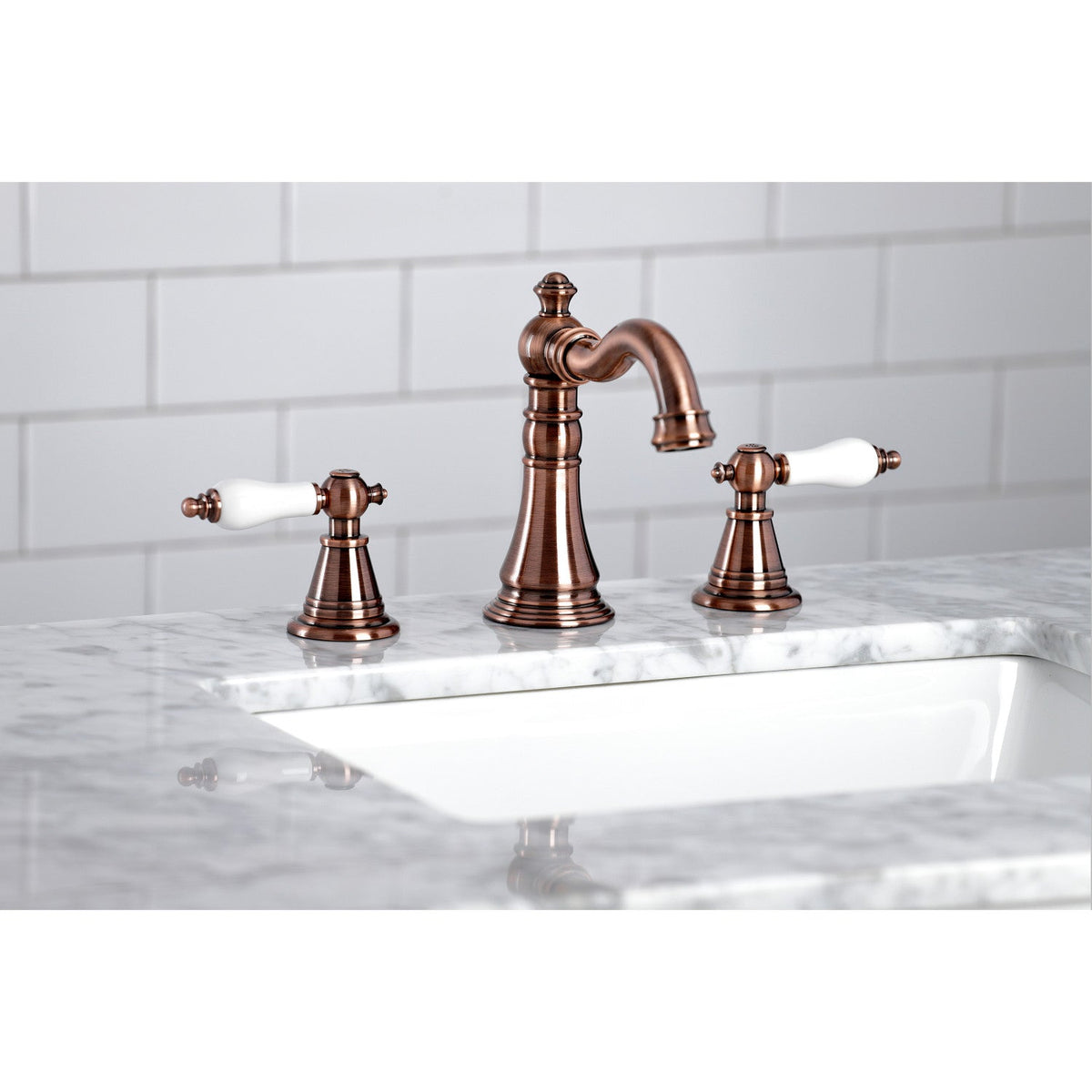English Classic Widespread Bathroom Faucet with Brass Pop-Up in Antique Copper