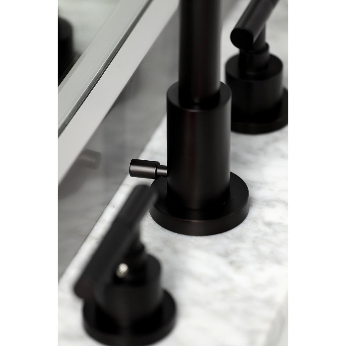 Kaiser Widespread Bathroom Faucet with Brass Pop-Up in Oil Rubbed Bronze
