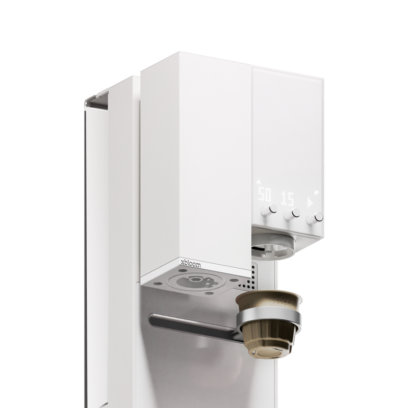 xBloom Studio Smart Automatic Pour Over Coffee Maker with Built-in Grinder and Scale