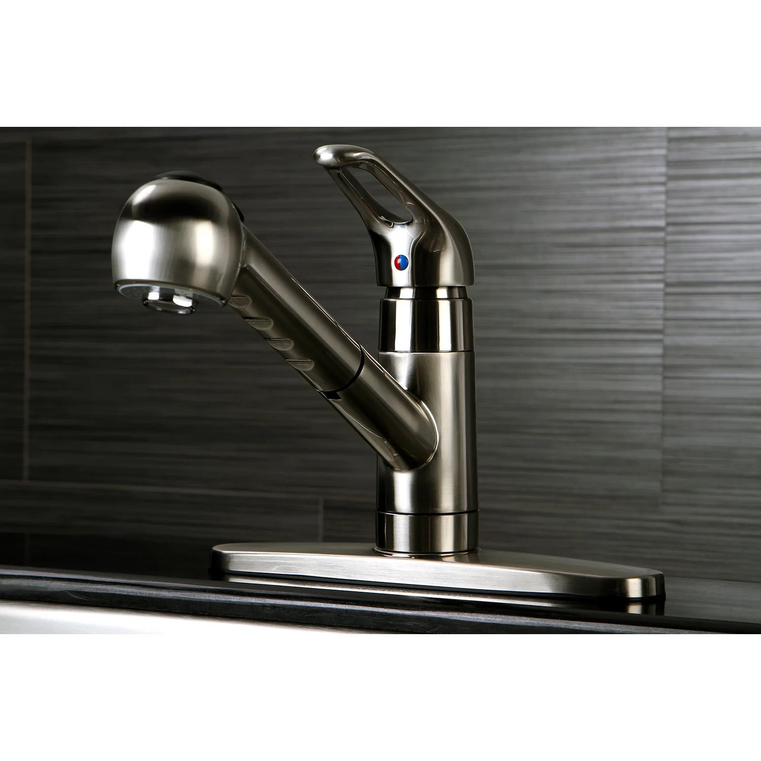 Brushed nickel single-handle kitchen faucet with pull-out sprayer in deck-mounted base