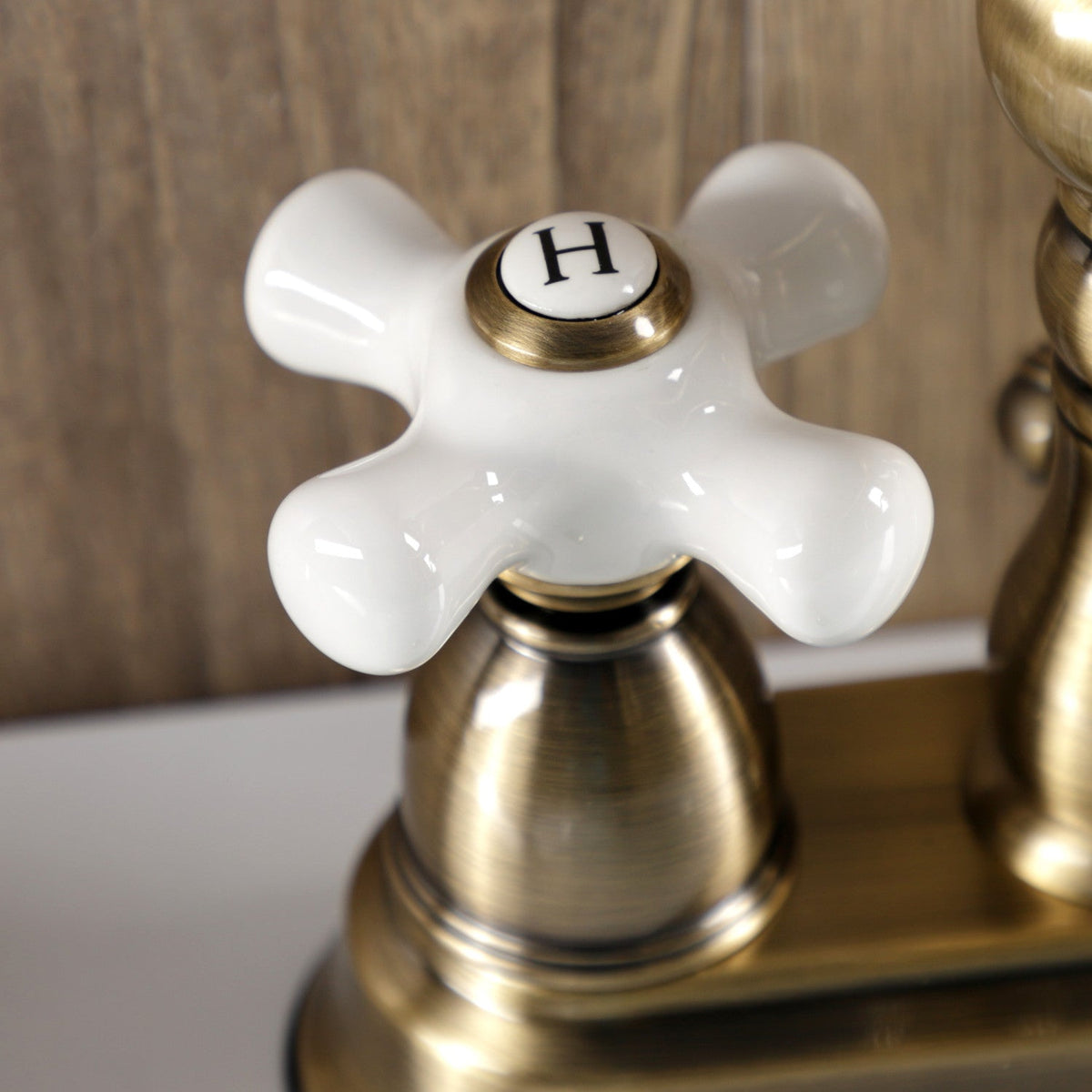 Heritage Double-Handle 4" Centerset Bathroom Faucet with Pop-Up Drain in Antique Brass