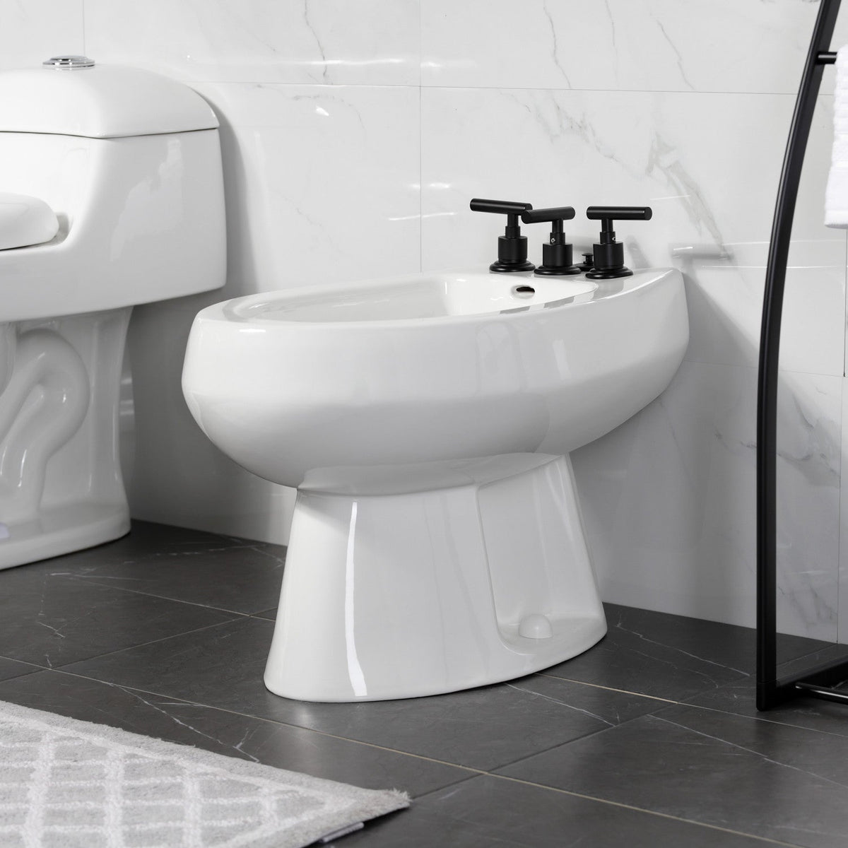 Manhattan Three-Handle Bidet Faucet with Brass Pop-Up in Matte Black