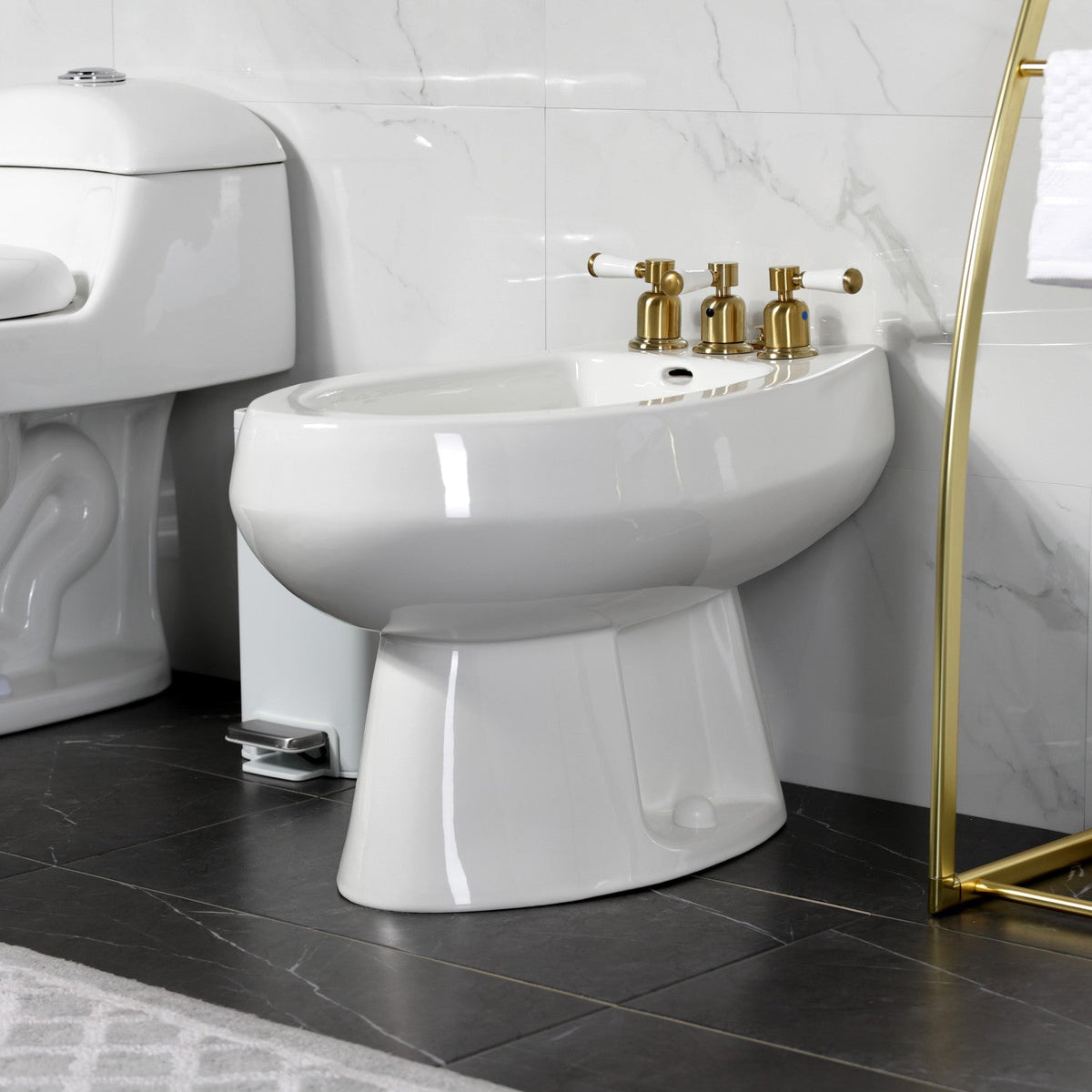 Paris Three-Handle Bidet Faucet with Brass Pop-Up in Brushed Brass