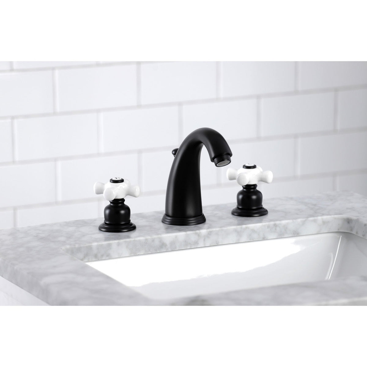 Victorian Widespread Bathroom Faucet with Pop-Up Drain in Matte Black