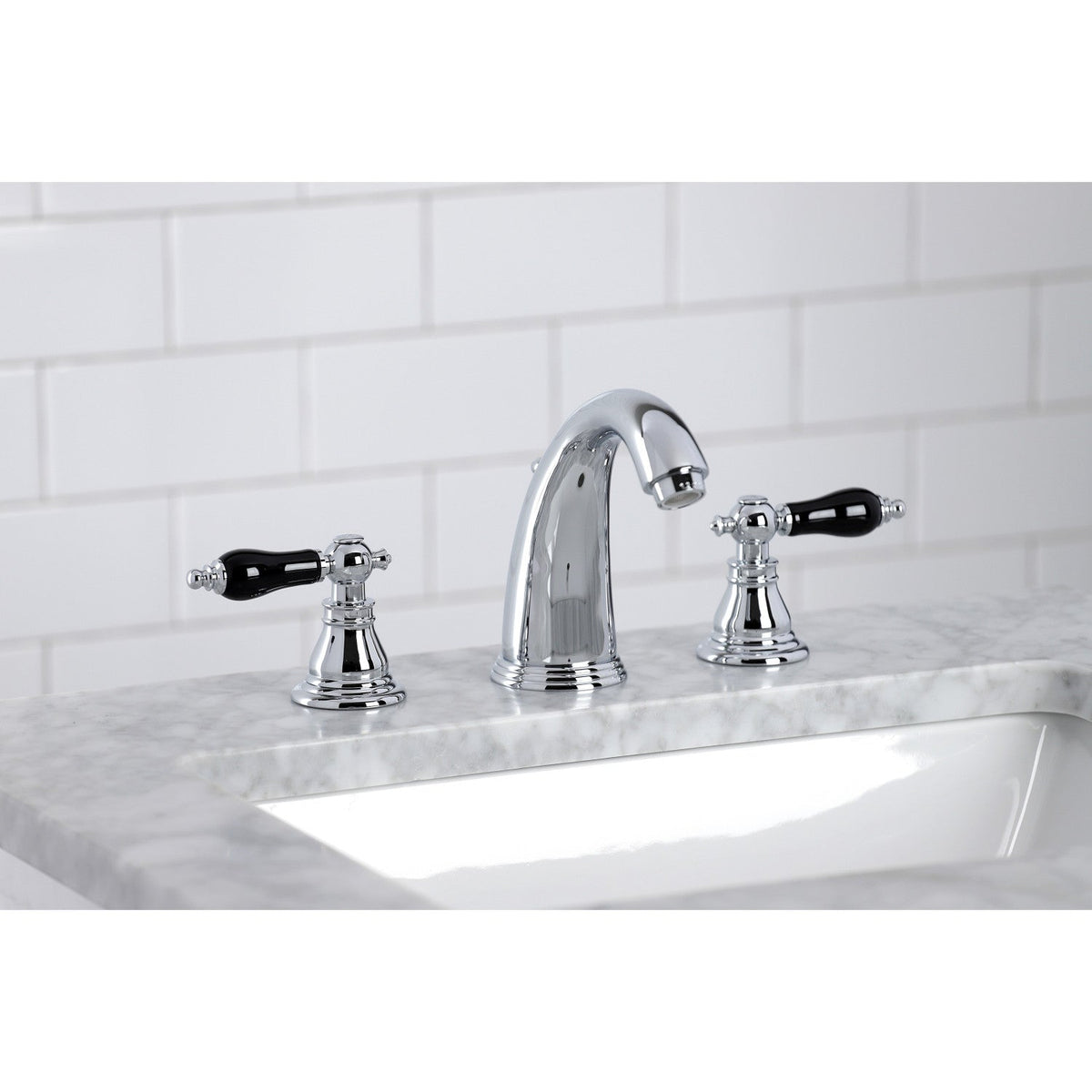Duchess Widespread Bathroom Faucet with Pop-Up Drain in Polished Chrome