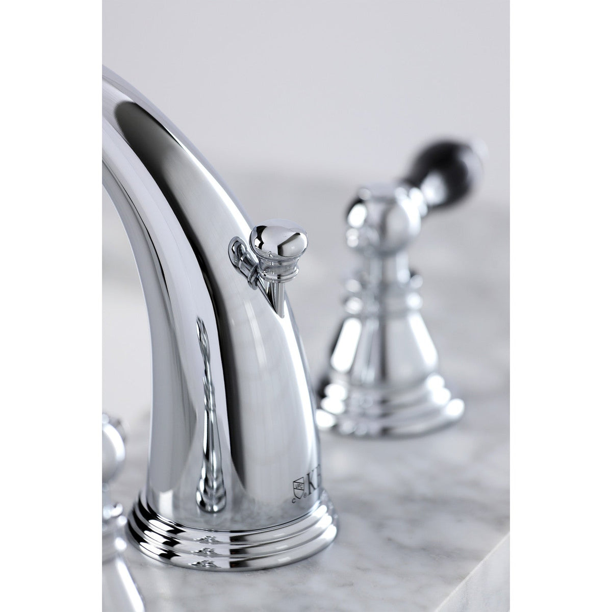 Duchess Widespread Bathroom Faucet with Pop-Up Drain in Polished Chrome