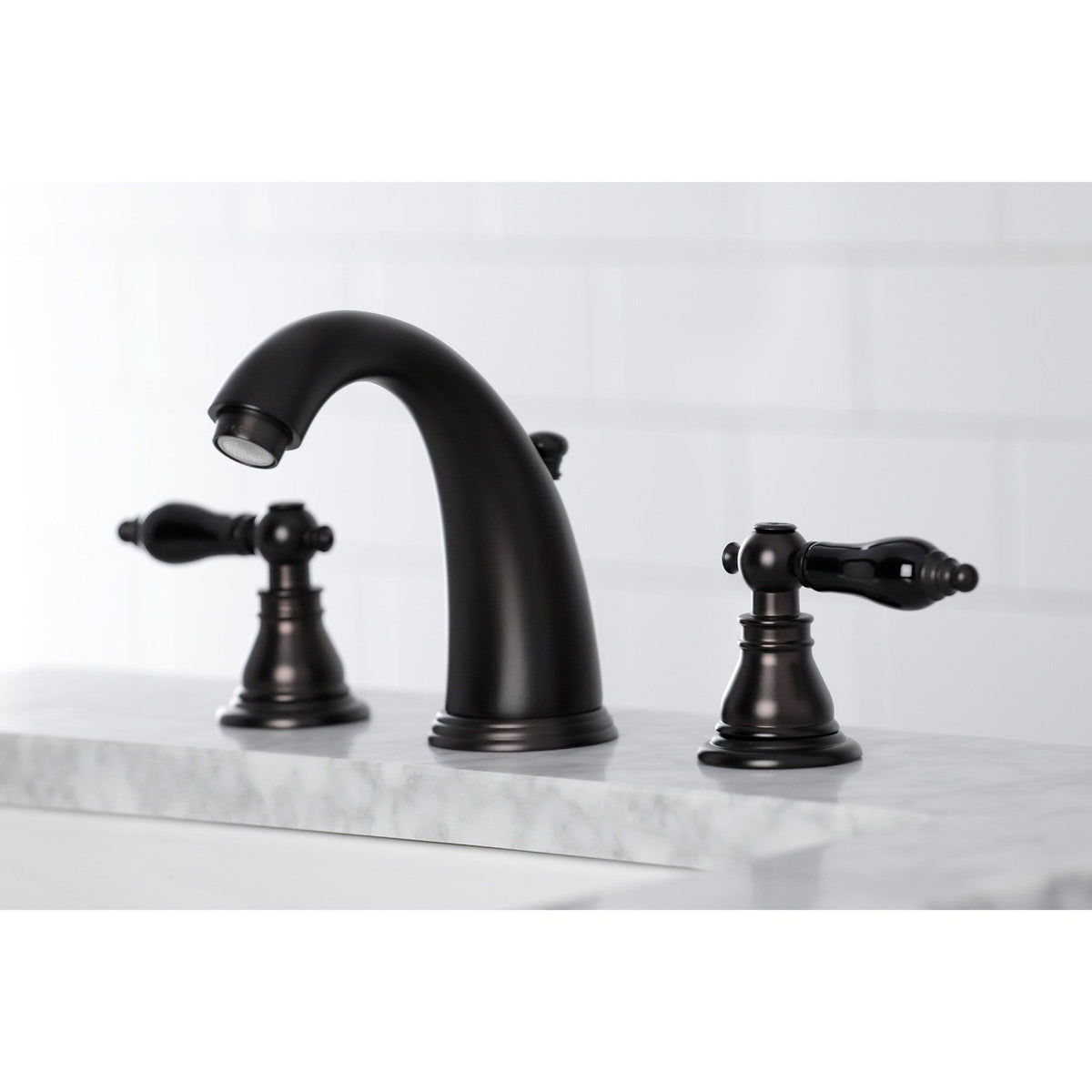 Duchess Widespread Bathroom Faucet with Pop-Up Drain in Oil Rubbed Bronze