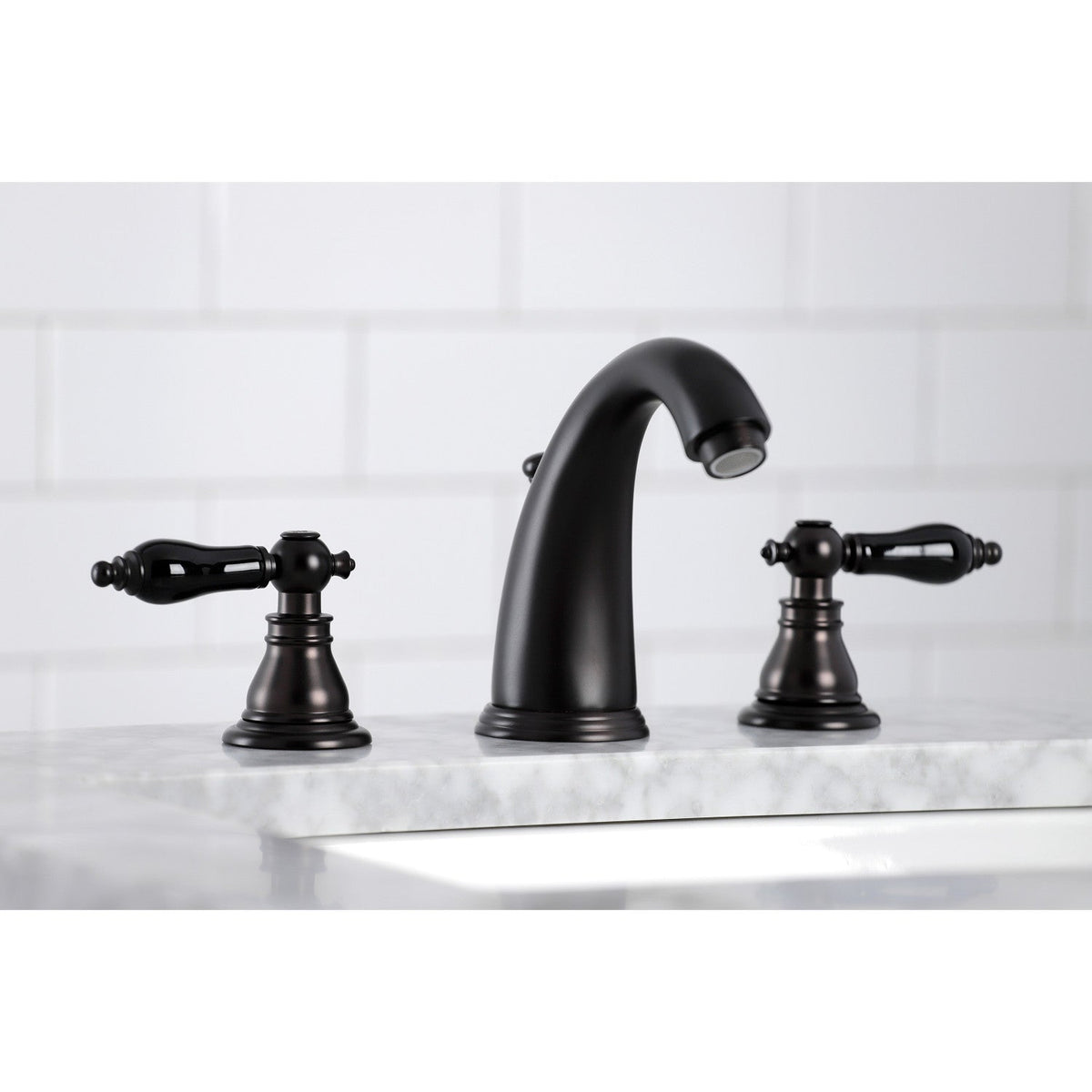 Duchess Widespread Bathroom Faucet with Pop-Up Drain in Oil Rubbed Bronze
