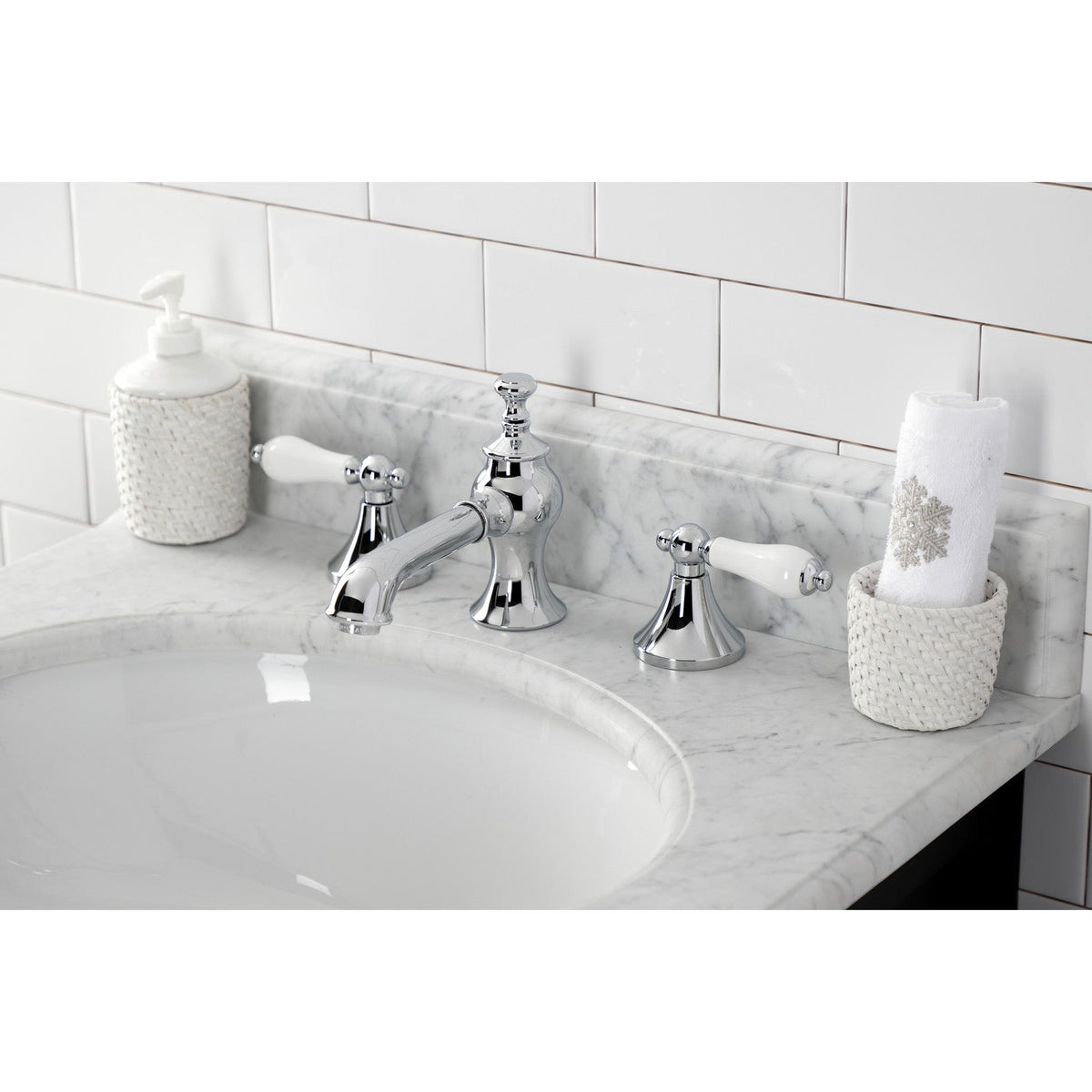 Vintage Widespread Bathroom Faucet with Brass Pop-Up in Polished Chrome