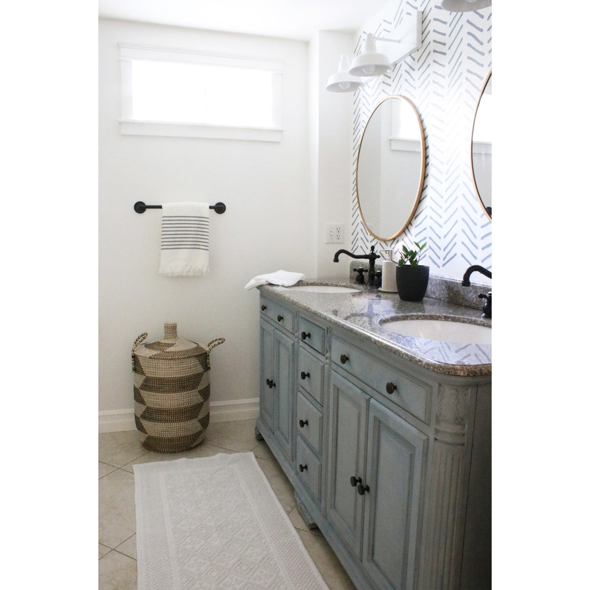 Heritage Widespread Bathroom Faucet with Brass Pop-Up in Matte Black