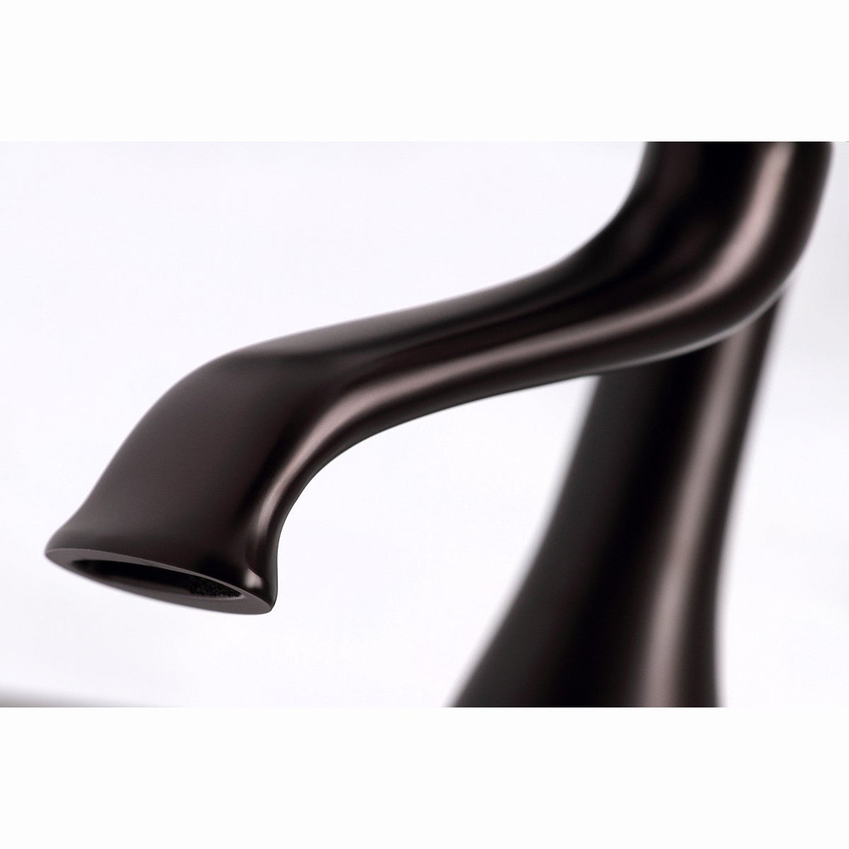 Essex 7" Center Deck-Mount Clawfoot Tub Faucet with Hand Shower in Oil Rubbed Bronze