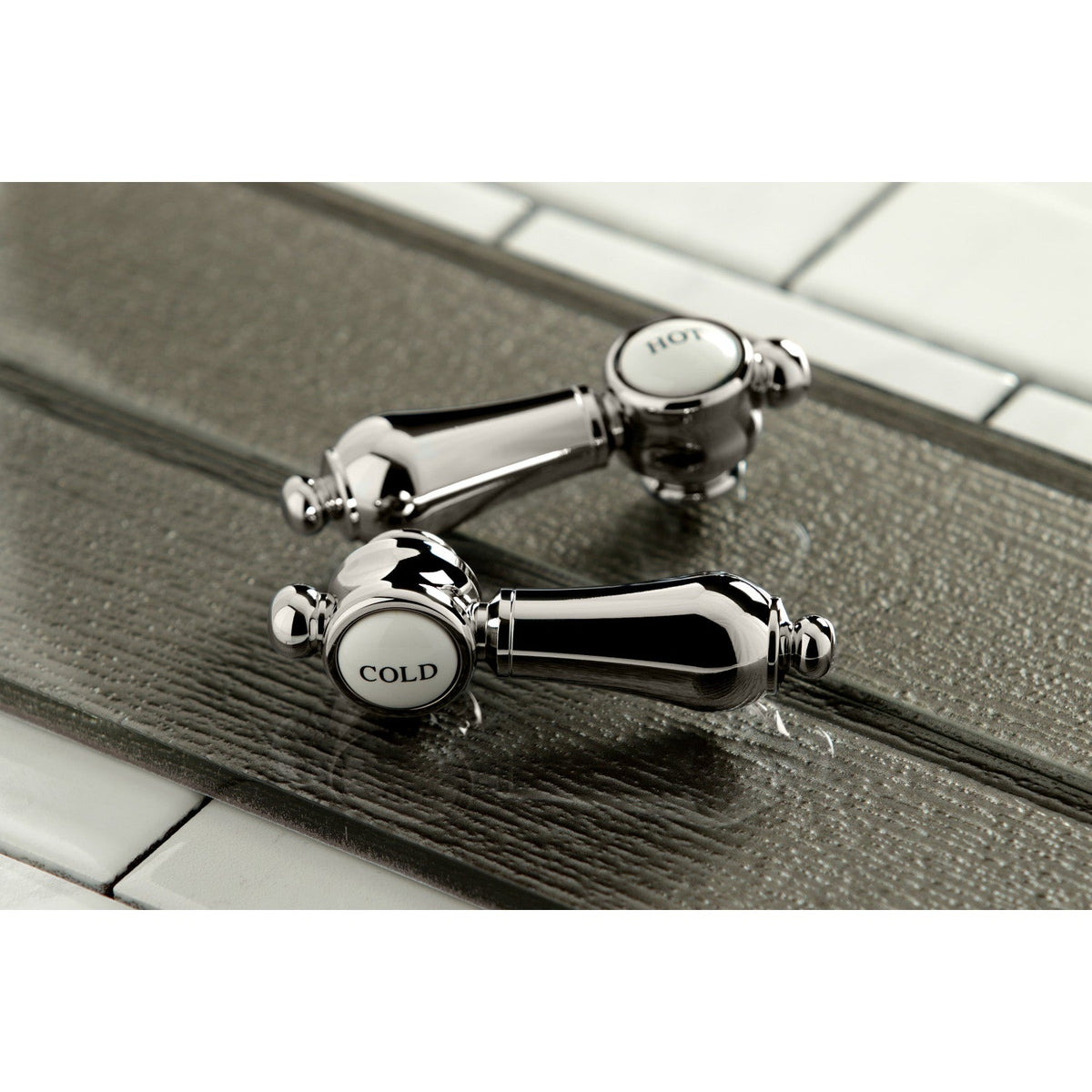 Heirloom Widespread Bathroom Faucet with Brass Pop-Up in Polished Nickel