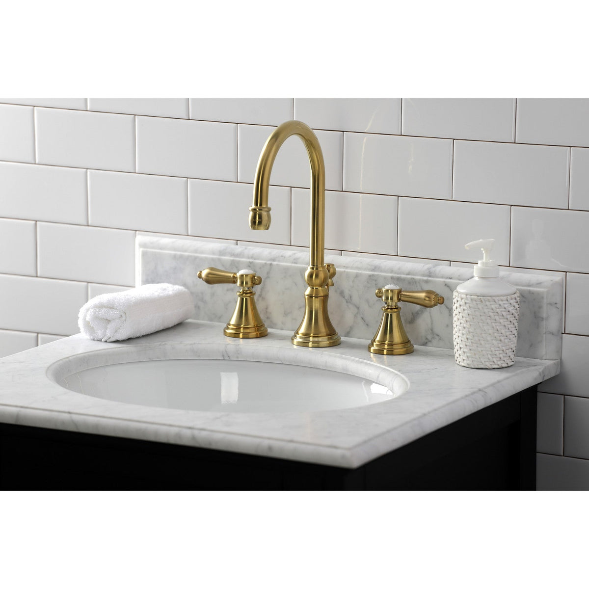 Heirloom Widespread Bathroom Faucet with Brass Pop-Up in Brushed Brass