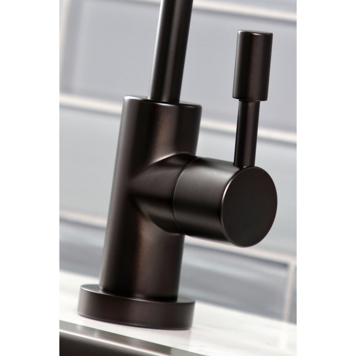 Concord Single-Handle Water Filtration Faucet in Oil Rubbed Bronze