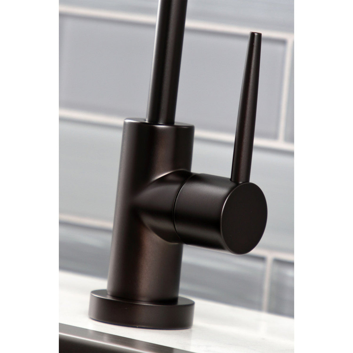 New York Single-Handle Cold Water Filtration Faucet in Oil Rubbed Bronze