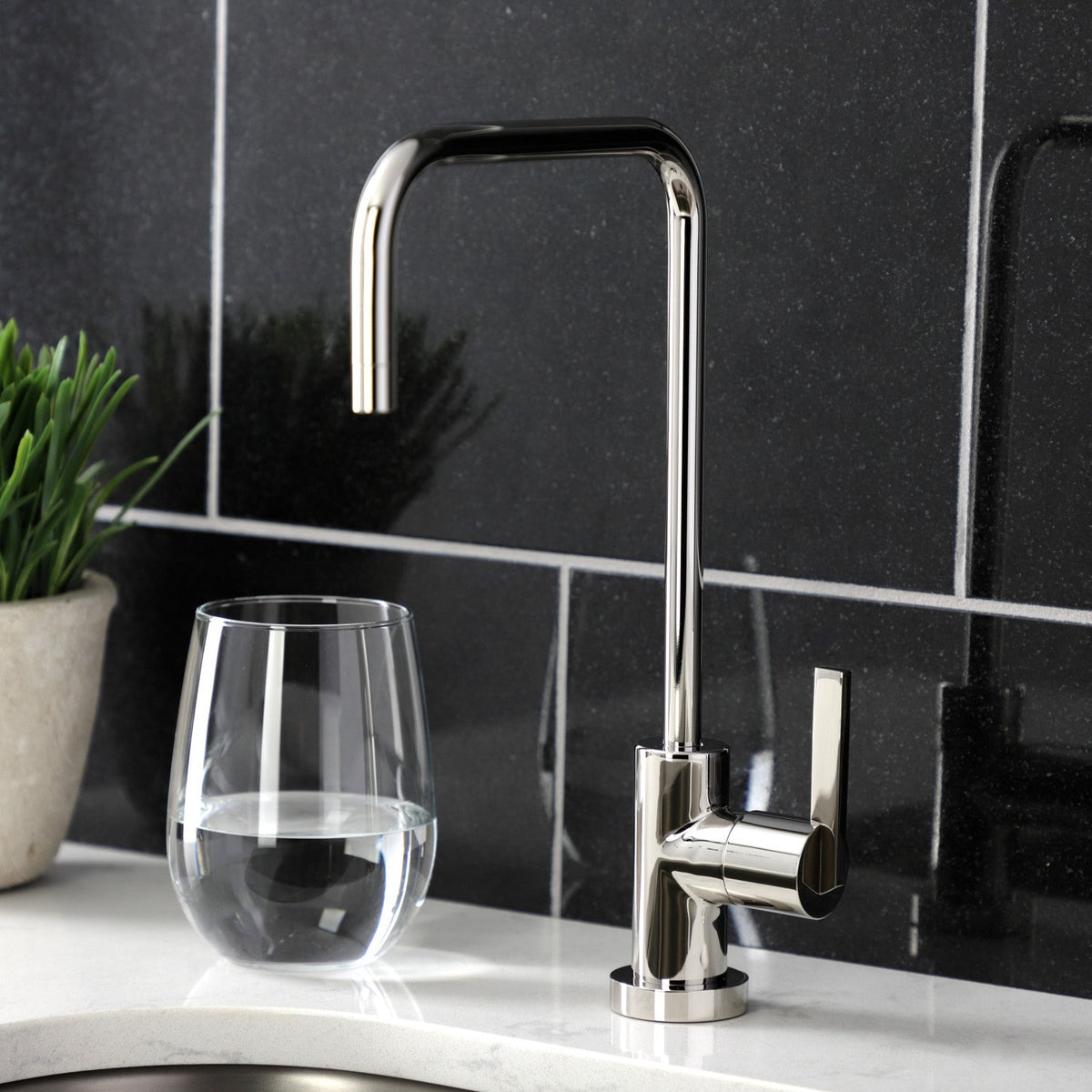 Continental Single-Handle Water Filtration Faucet in Polished Nickel