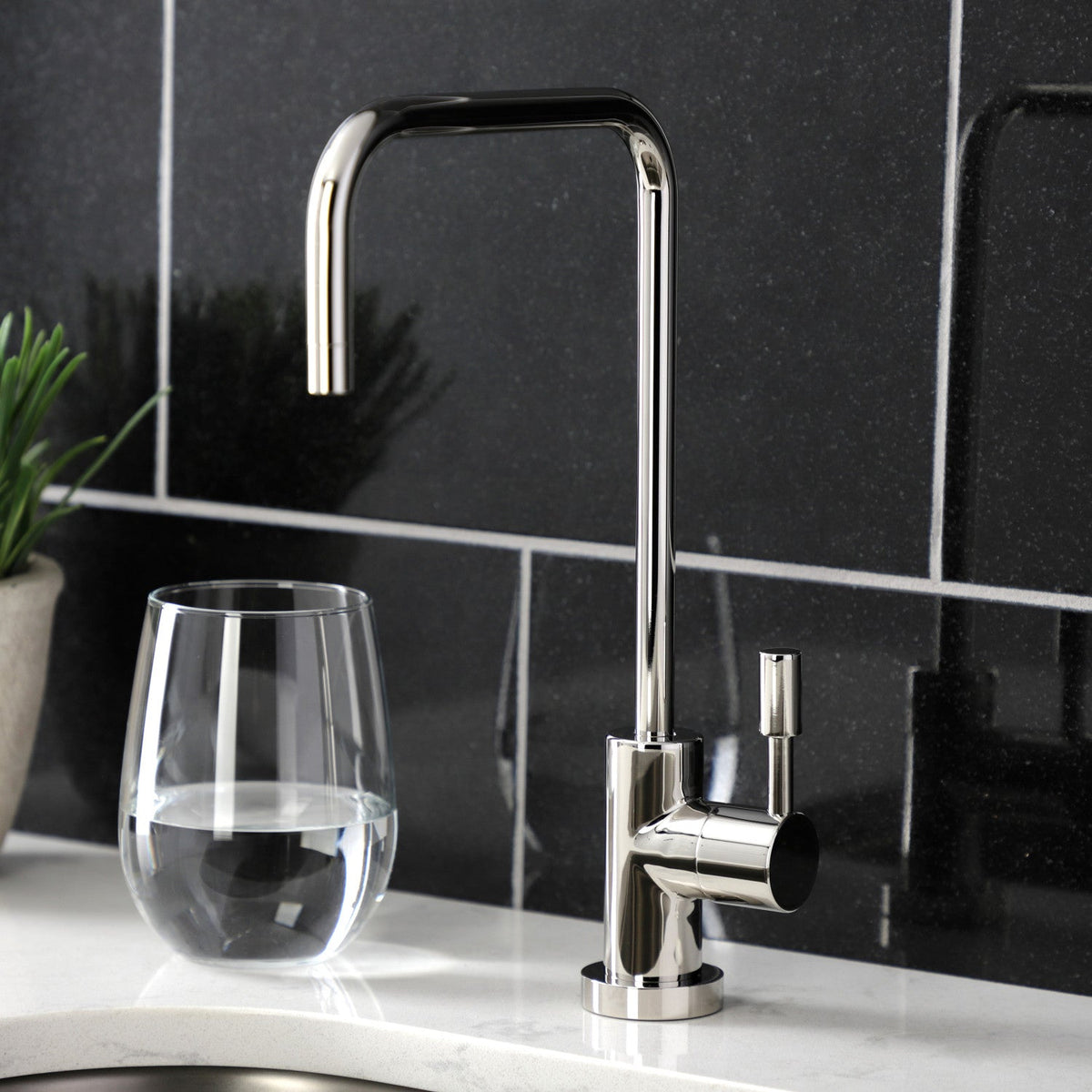 Concord Single-Handle Water Filtration Faucet in Polished Nickel