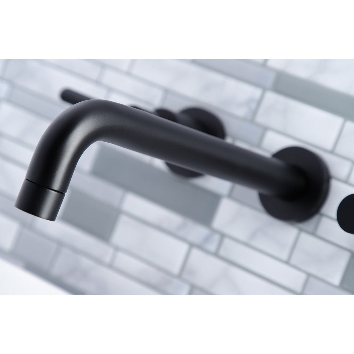 Concord Two-Handle Wall Mount Roman Tub Faucet in Matte Black