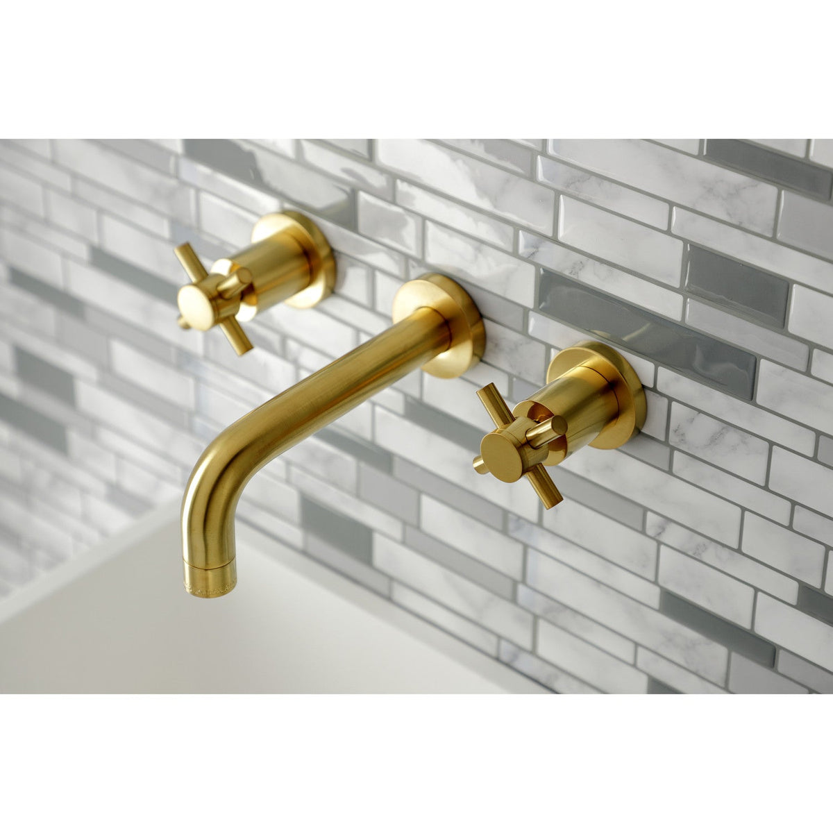 Concord Double-Handle Wall Mount Bathroom Faucet in Brushed Brass