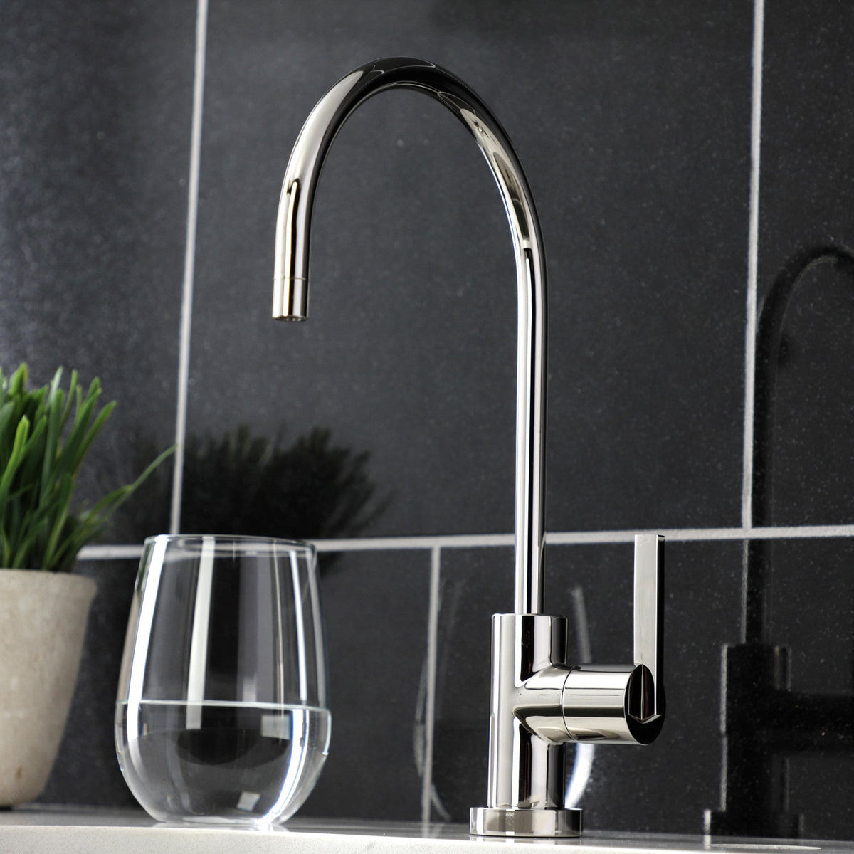 Continental Single-Handle Water Filtration Faucet in Polished Nickel