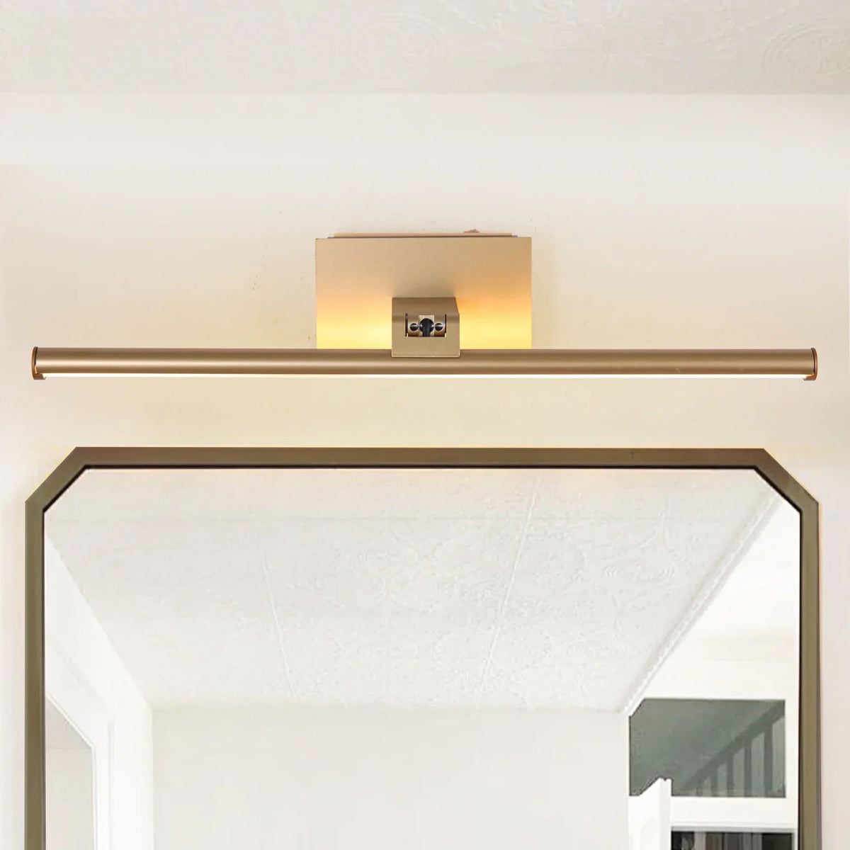 Parrot Uncle Battery-Powered LED Mirror Vanity Light with Remote Control
