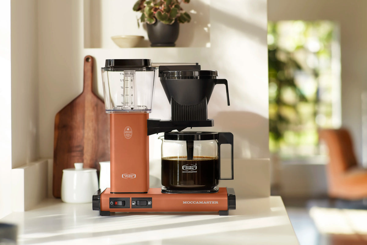 Moccamaster KBGV Select Glass Carafe 10-Cup Coffee Maker in Terracotta