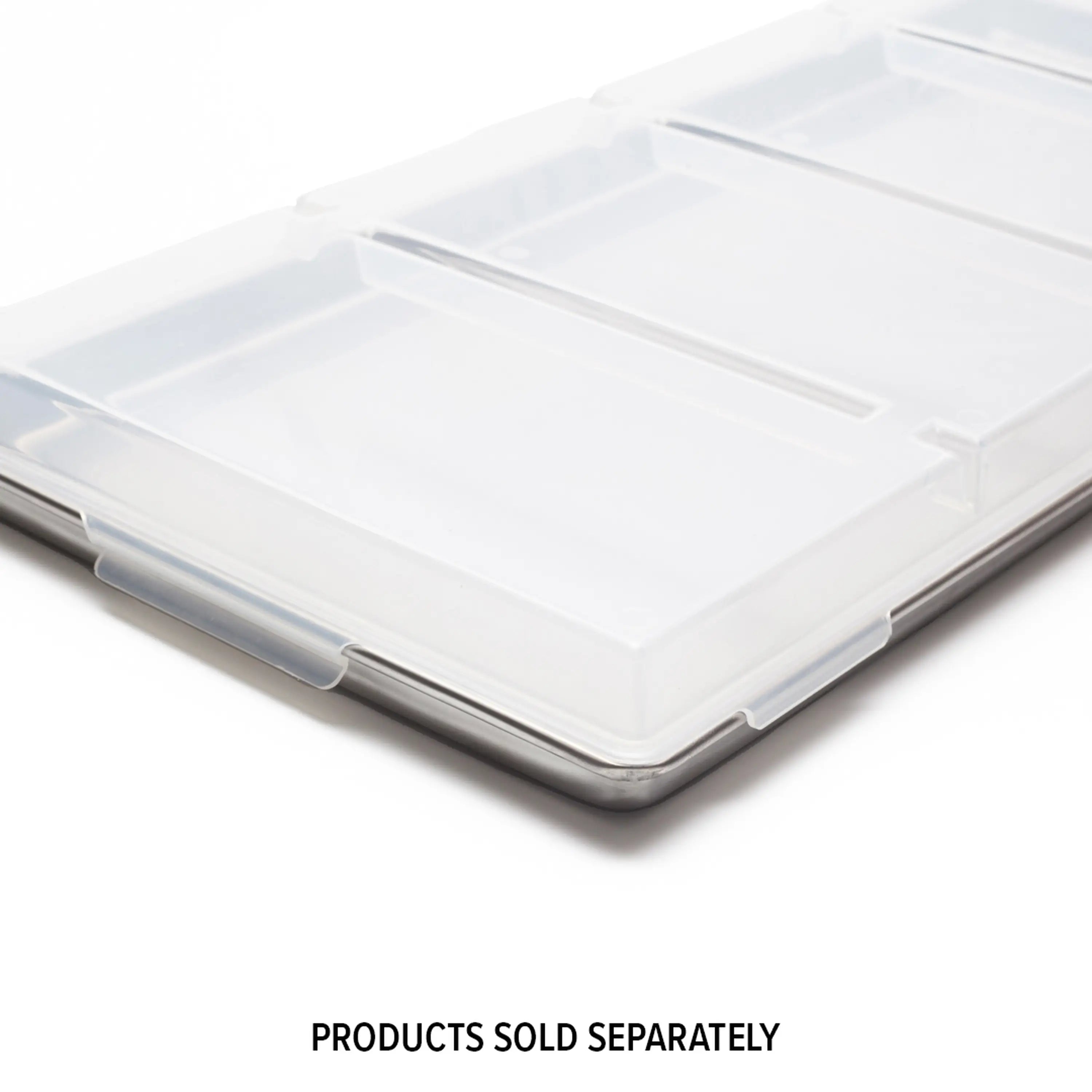 Large clear tray lid with raised rim and sealing lip for freeze-drying trays