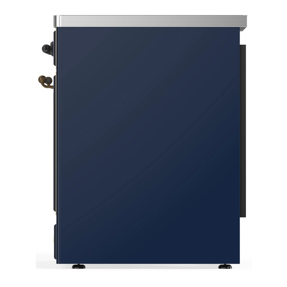Induction range with midnight blue side panel and metal control knobs