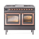 ILVE 40-Inch Nostalgie II Noblesse Natural Gas Dual Fuel Range with Triple Glass Door Oven in Matte Graphite with Copper Trim (UND40FNMPMGP)