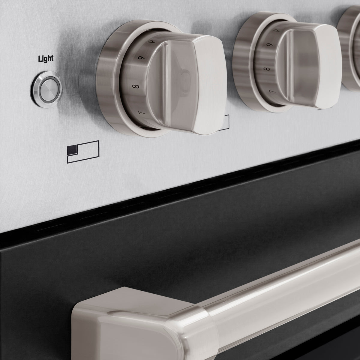 ZLINE 48-Inch Paramount Induction Range SINRS-BLM-48 knob detail