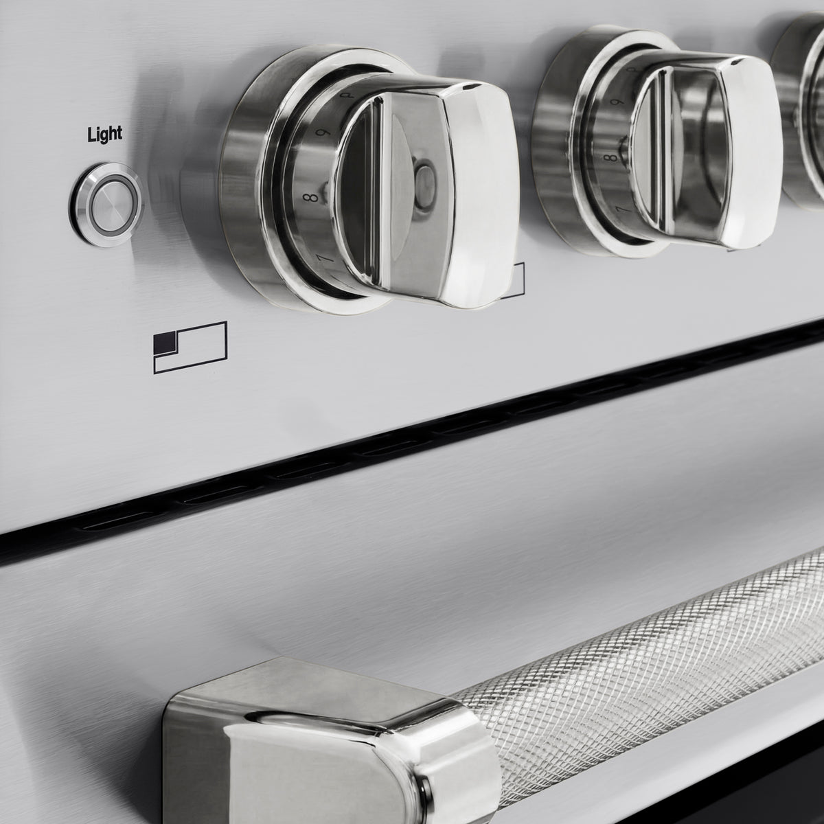 ZLINE 48-Inch Paramount Induction Range SINRZ-48-KPN knobs detail