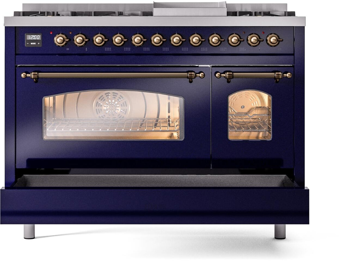 Freestanding dual fuel range front with knobs and oven door windows