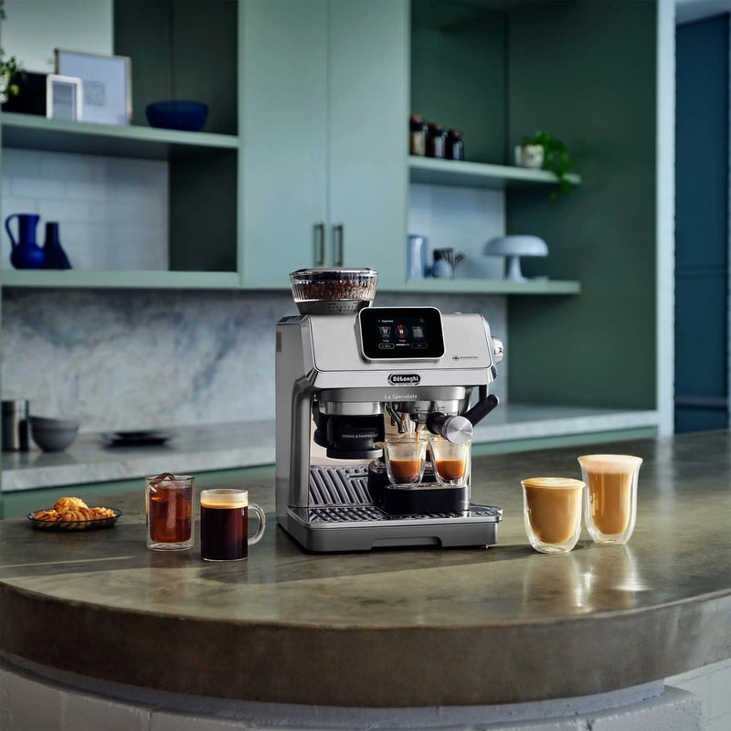 De'Longhi Dedica La Specialista Touch Espresso Machine with Cold Brew. Latte Art in Green (EC9455M)