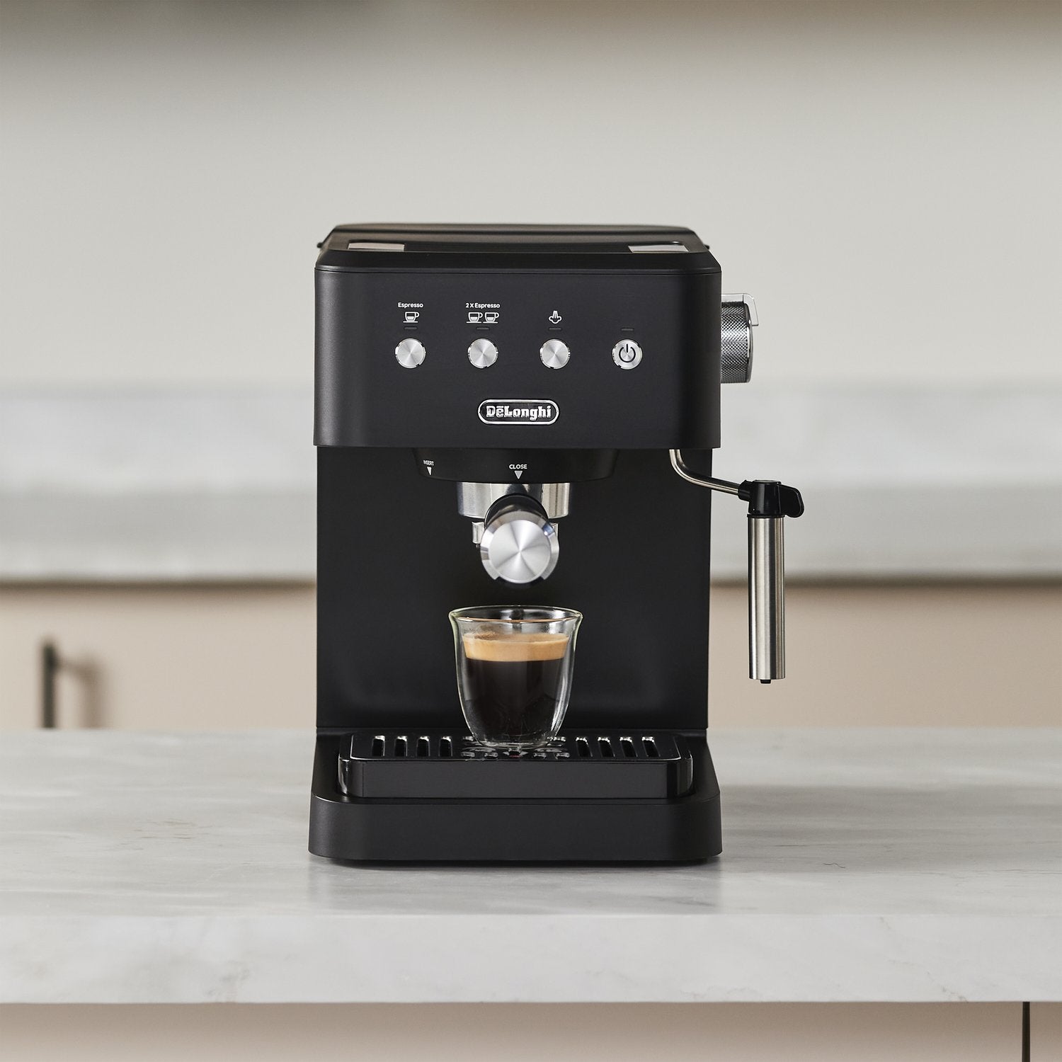 De'Longhi 15 Bar Pump Manual Espresso Machine in Matte Black (EM350BK) - image 18