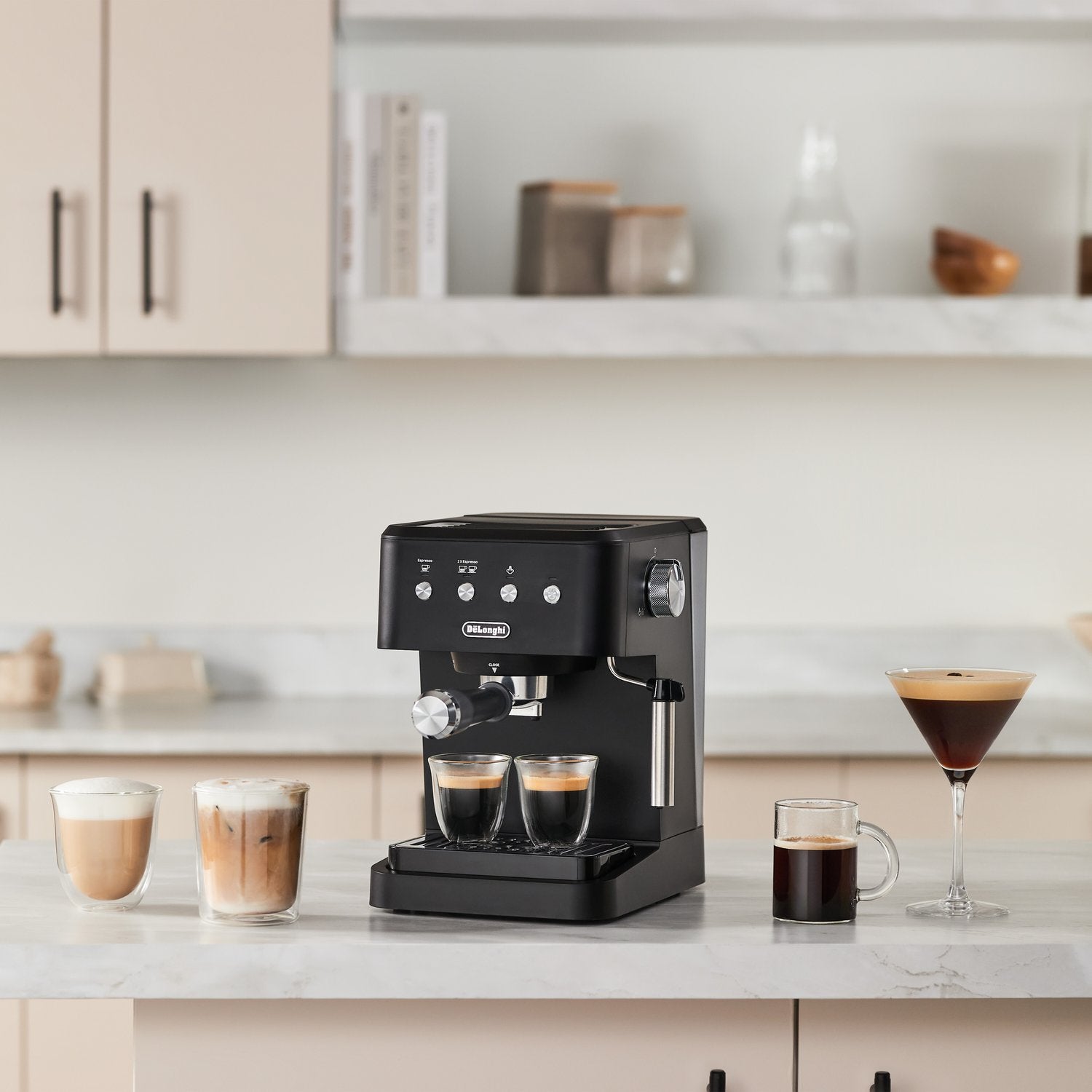 De'Longhi 15 Bar Pump Manual Espresso Machine in Matte Black (EM350BK) - image 13