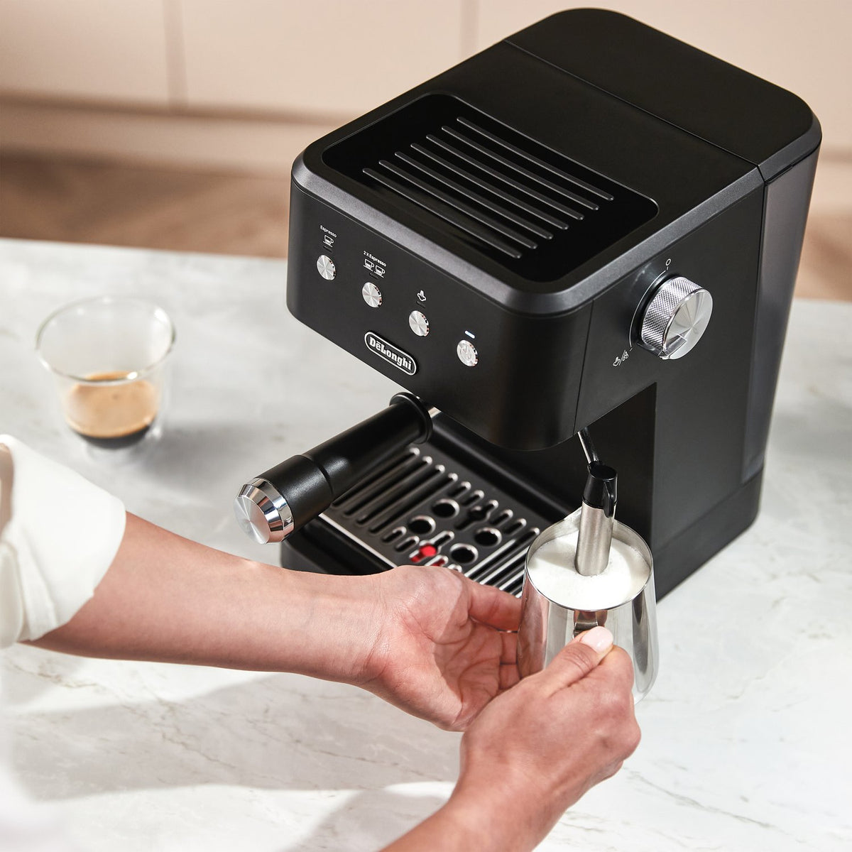 De'Longhi 15 Bar Pump Manual Espresso Machine in Matte Black (EM350BK) - image 22