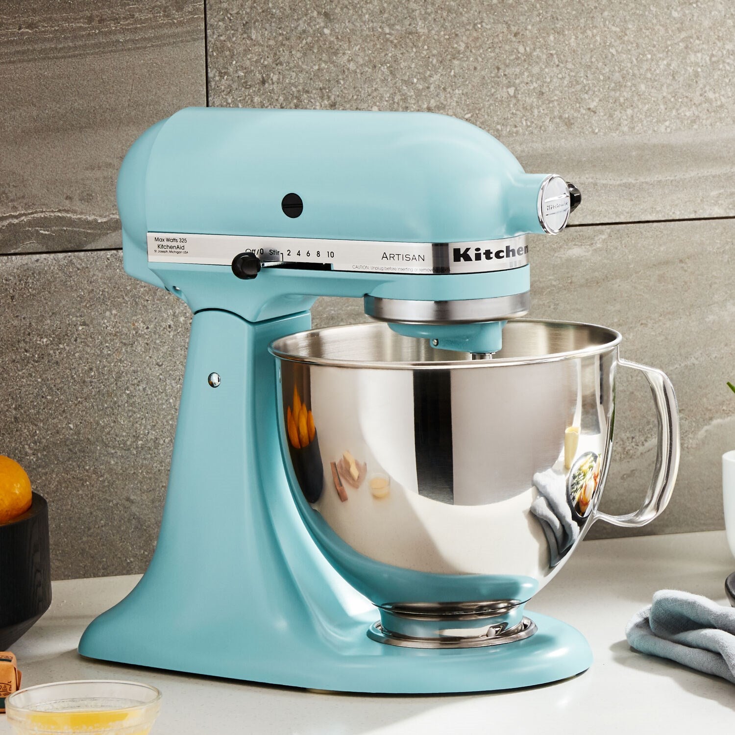 KitchenAid Mini スタンドミキサー 水色 KitchenAid Artisan 5-Quart Tilt-Head Stand Mixer in Mineral Water Blue