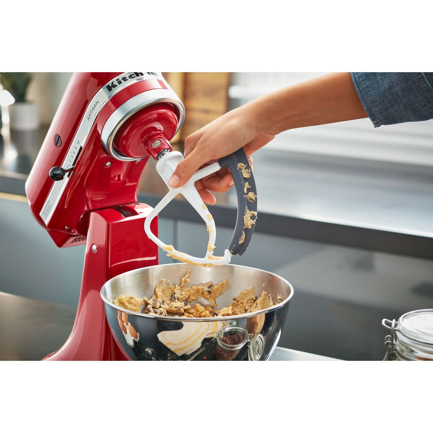 KitchenAid Artisan tilt-head stand mixer, red, mixing bowl with dough and beater