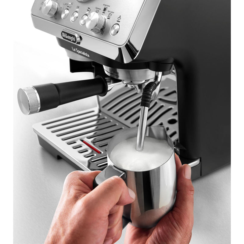 De'Longhi La Specialista Arte 19 Bar Pump Espresso Machine in Stainless and Black (EC9155MB)