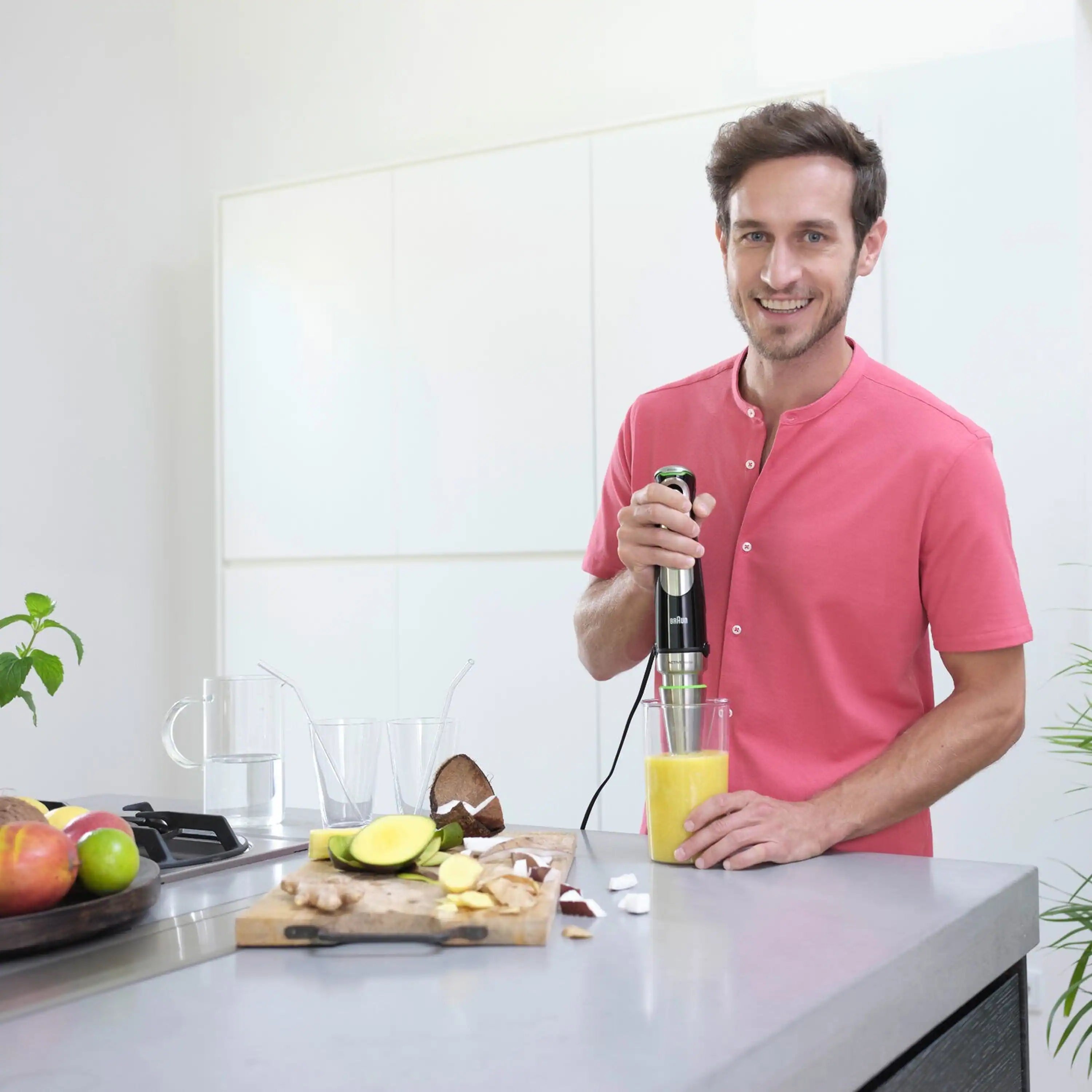 Braun Standmixer Aufsatz MQS 601 BK mit EasyClick Plus System - Zubehör für Braun Stabmixer MultiQuick 7 und 9, BPA-frei, Fassungsvermögen 1,25 l, Schwarz Braun Standmixer Aufsatz MQS 601 BK mit EasyClick Plus System - Zubehör für Braun Stabmixer MultiQuick 7 und 9, BPA-frei, Fassungsvermögen 1,25 l, Schwarz