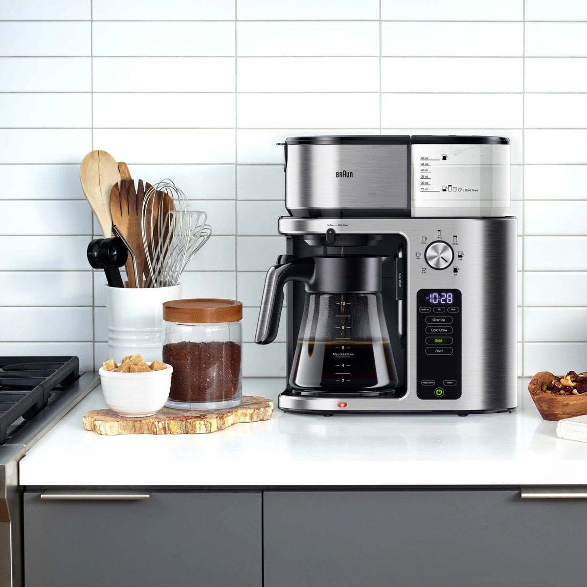BRAUN MultiServe コーヒーメーカー Amazon.com: Braun MultiServe Coffee Machine 7 Programmable Brew