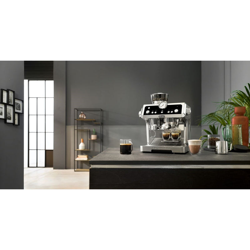 De'Longhi Package - La Specialista Prestigo Sensor Grinding, Milk Frothing Espresso Machine with Espresso Glass Set